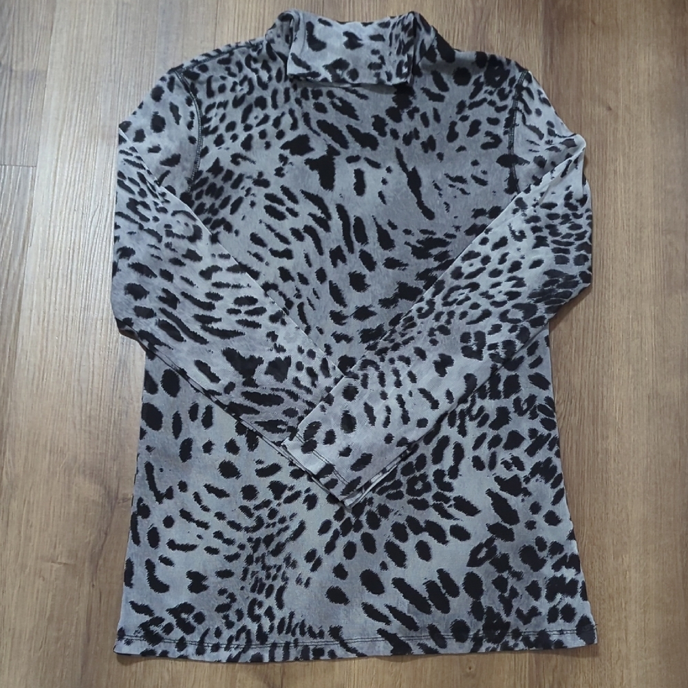 Chico's Gray and Black Long Sleeve Turtleneck